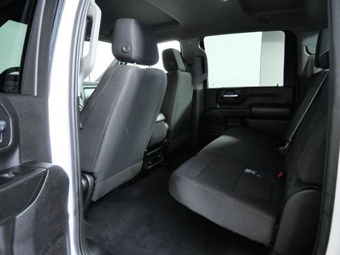 Used 2022 Chevrolet Silverado 2500 Custom w/ Gooseneck/5TH Wheel Package AWD/4WD image 15