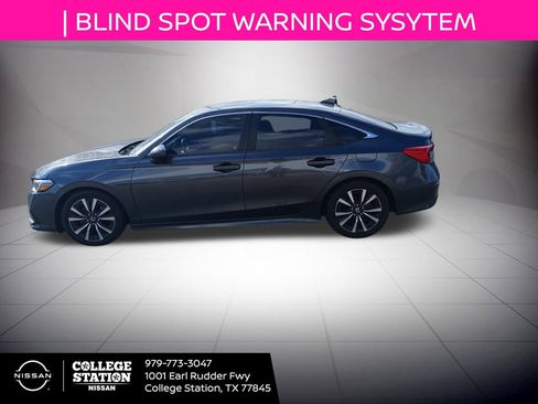 Used 2022 Honda Civic EX image 7