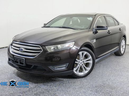 Used 2013 Ford Taurus SEL FWD image 3