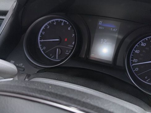 Used 2024 Toyota Camry SE FWD image 14