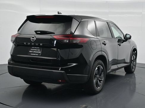 Used 2025 Nissan Rogue SV FWD image 7