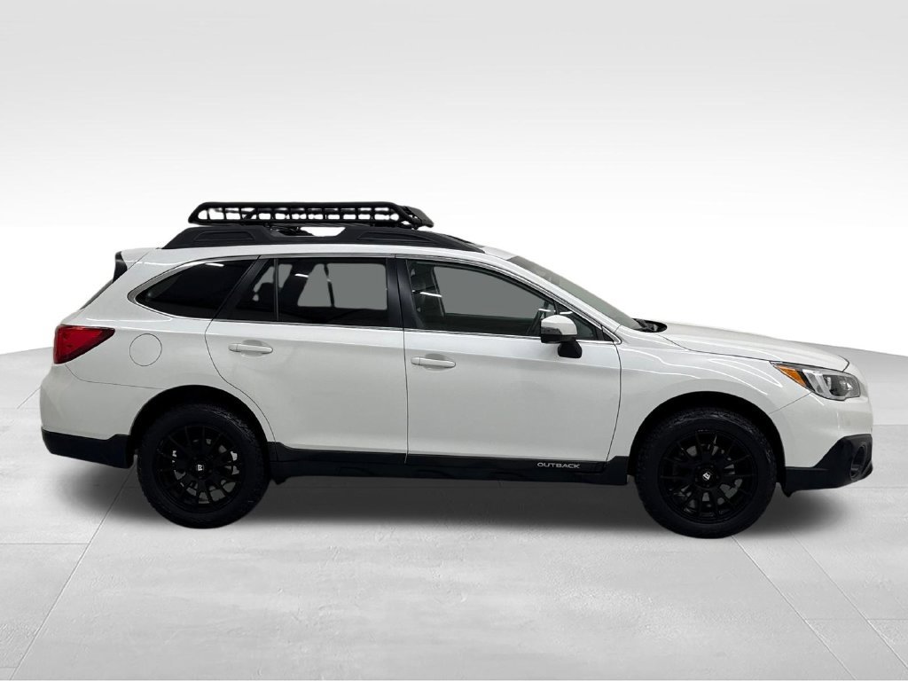 Used 2017 Subaru Outback 3.6R Limited AWD/4WD image 9