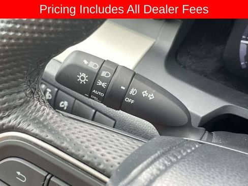 Used 2024 Toyota Tacoma TRD Off-Road w/ TRD Off Road Upgrade Package AWD/4WD image 30