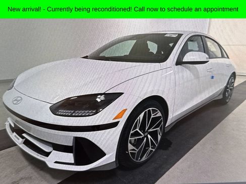 Used 2025 Hyundai Ioniq 6 SEL RWD image 1