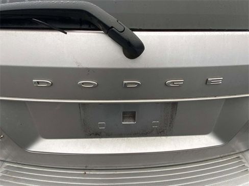 Used 2018 Dodge Journey SE image 6