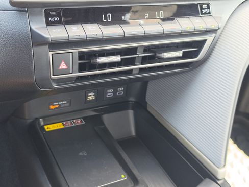 Certified 2026 Toyota Camry SE w/ Convenience Package FWD image 21