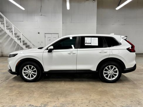 Used 2025 Honda CR-V EX-L image 4