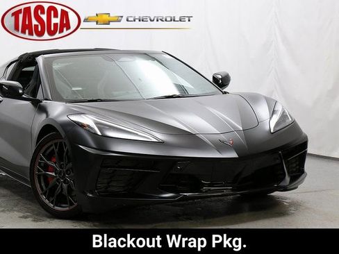 Certified 2025 Chevrolet Corvette Stingray Preferred Cpe w/ Stealth Interior Trim Package image 2