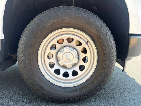 Used 2025 Chevrolet Silverado 1500 W/T w/ WT Value Package AWD/4WD image 48
