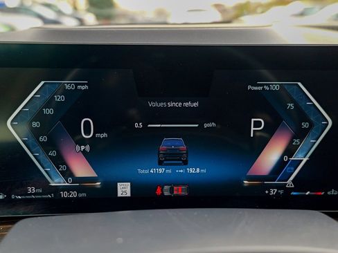 Used 2024 BMW X7 xDrive40i image 56