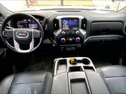Used 2022 GMC Sierra 2500 SLT w/ X31 Off-Road Package image 15