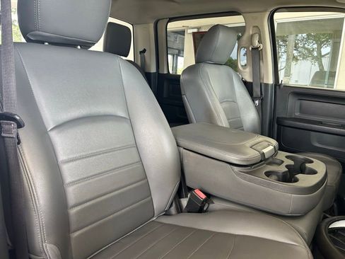 Used 2019 RAM 1500 Tradesman RWD image 23