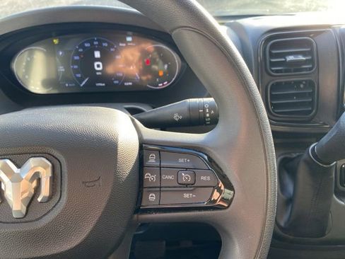 Used 2024 RAM ProMaster 2500 w/ Premium Convenience Group image 16