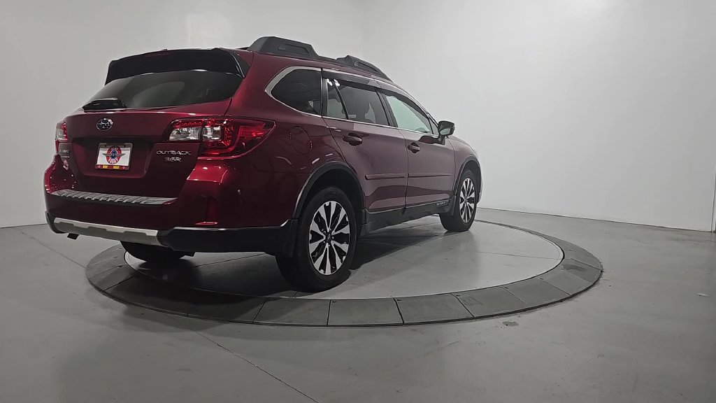 Used 2015 Subaru Outback 3.6R Limited AWD/4WD image 5