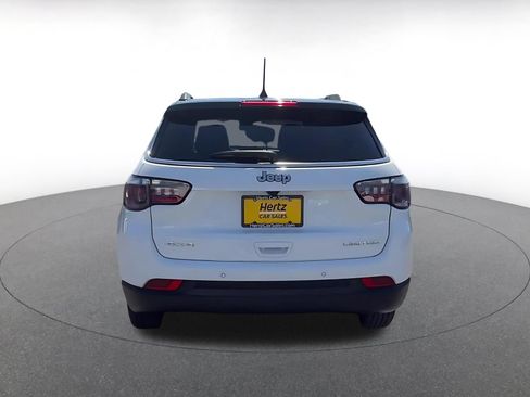 Used 2025 Jeep Compass Limited AWD/4WD image 12