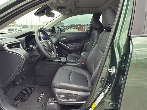 New 2026 Toyota Corolla Cross XLE image 12
