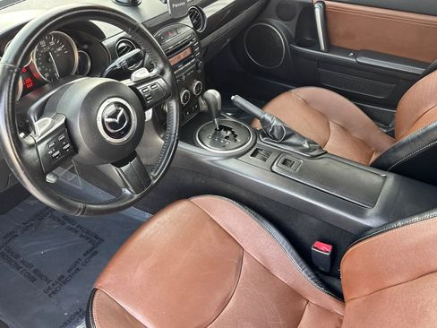 Used 2015 MAZDA MX-5 Miata Grand Touring w/ Premium Package image 4