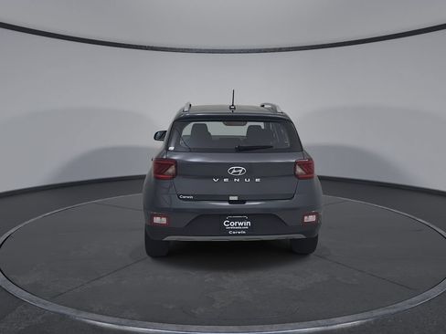 Used 2025 Hyundai Venue SEL FWD image 13