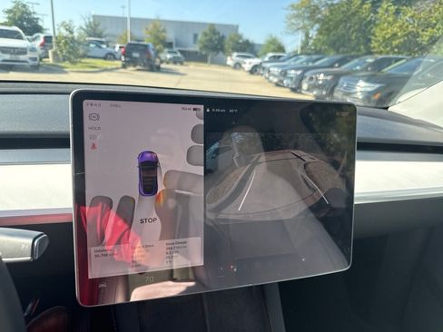 Used 2023 Tesla Model Y Long Range AWD/4WD image 29
