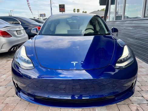Used 2020 Tesla Model 3 Performance image 5