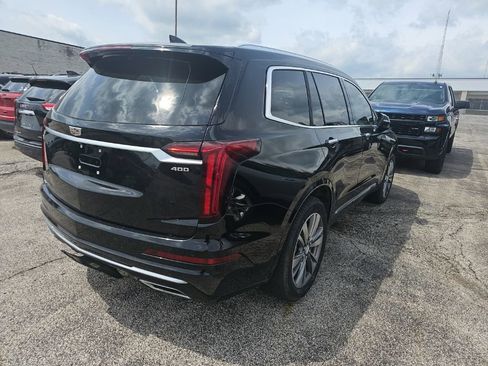 Used 2021 Cadillac XT6 Premium Luxury w/ LPO, Floor Liner Package AWD/4WD image 16