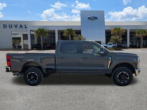 Certified 2026 Ford F350 Platinum w/ Platinum Plus Package AWD/4WD image 3