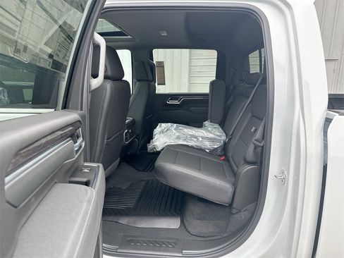 New 2026 Chevrolet Silverado 3500 LTZ w/ LTZ Premium Package image 28