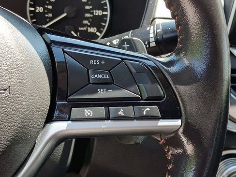 Used 2023 Nissan Altima 2.5 SR FWD image 21