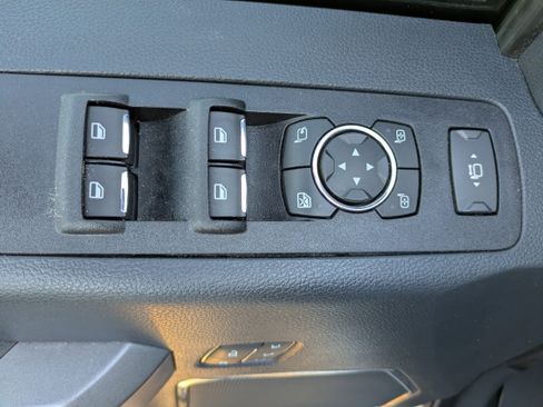 Used 2022 Ford F250 Platinum image 18