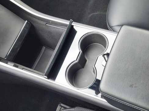 Used 2019 Tesla Model 3 Standard Range Plus image 20