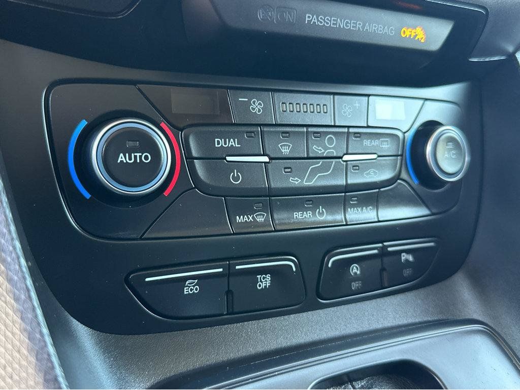 Used 2019 Ford Transit Connect XLT FWD image 25