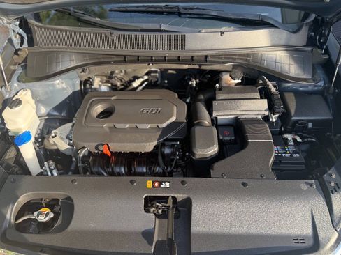 Used 2019 Kia Sorento AWD image 18
