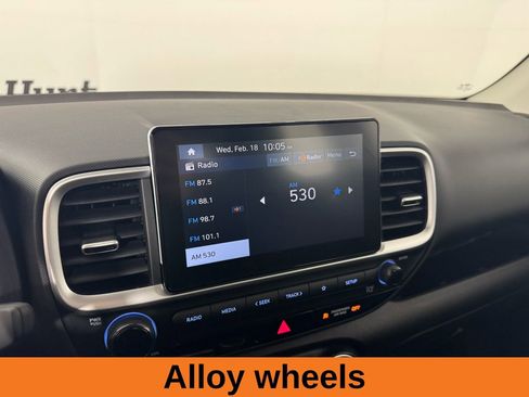 Used 2026 Hyundai Venue SE image 16