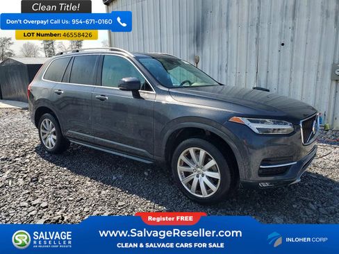 Used 2017 Volvo XC90 T6 Momentum w/ Vision Package image 5