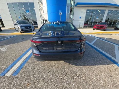 Used 2024 Honda Accord EX image 8