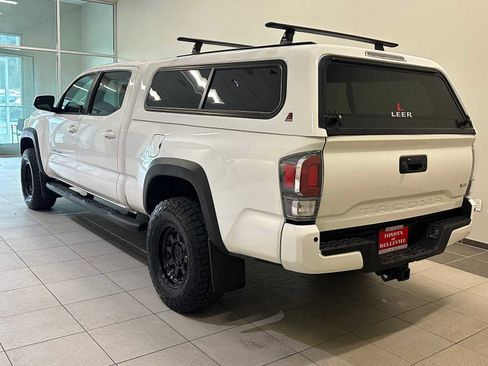 Certified 2021 Toyota Tacoma TRD Off-Road w/ TRD Premium Off Road Package AWD/4WD image 4