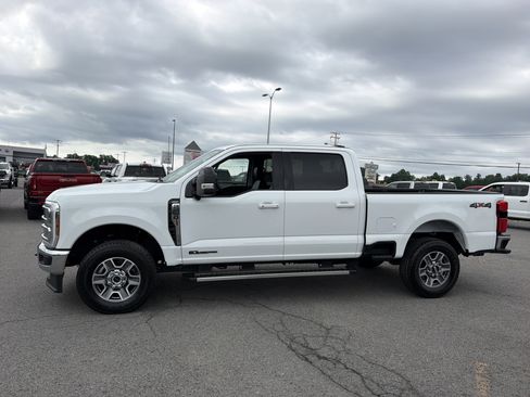 Used 2026 Ford F250 Lariat AWD/4WD image 10