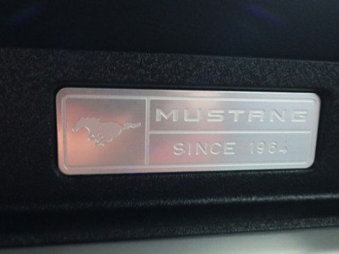 Used 2017 Ford Mustang GT Premium w/ Equipment Group 401A RWD image 27