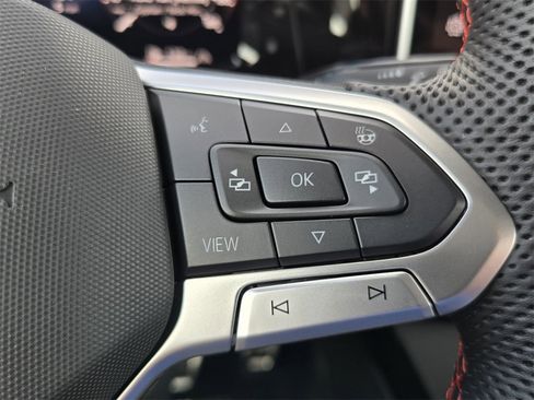 New 2026 Volkswagen GTI SE image 12