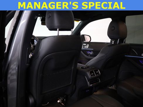 Used 2025 Mercedes-Benz GLS 450 4MATIC image 36