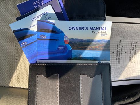 Used 2017 Subaru Crosstrek 2.0i Premium w/ Moonroof Package image 32