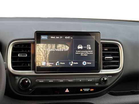 New 2026 Hyundai Venue SE image 10