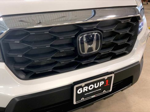 Used 2023 Honda Passport EX-L image 31