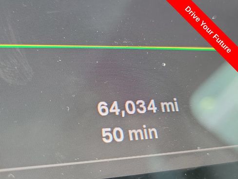 Used 2021 Tesla Model Y Long Range AWD/4WD image 9