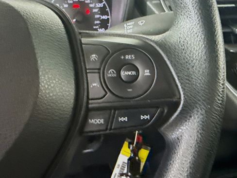 Used 2023 Toyota Corolla LE FWD image 15
