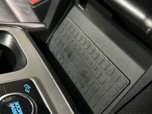 Used 2023 Ford Explorer Limited w/ Equipment Group 301A image 34