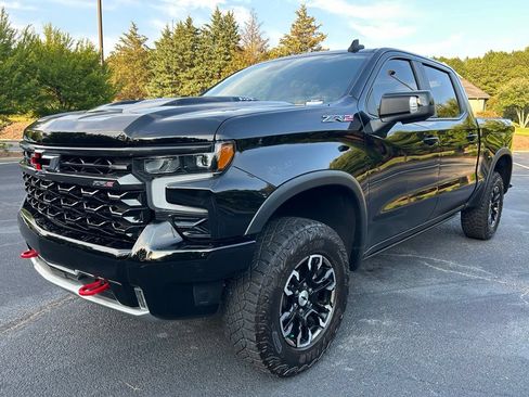 Used 2024 Chevrolet Silverado 1500 ZR2 w/ Technology Package AWD/4WD image 70