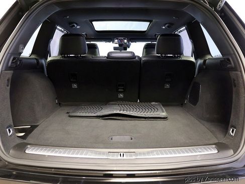 Used 2022 Jeep Grand Cherokee Overland w/ Adv Protech Group III image 33