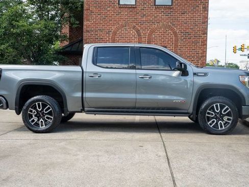Used 2021 GMC Sierra 1500 AT4 w/ AT4 Premium Package AWD/4WD image 4