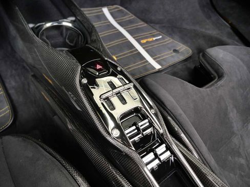 Certified 2022 Ferrari SF90 Spider image 23